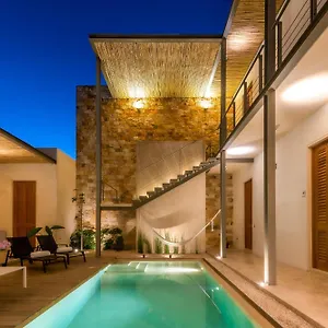 https://villa-orquidea.hotelsmerida.org